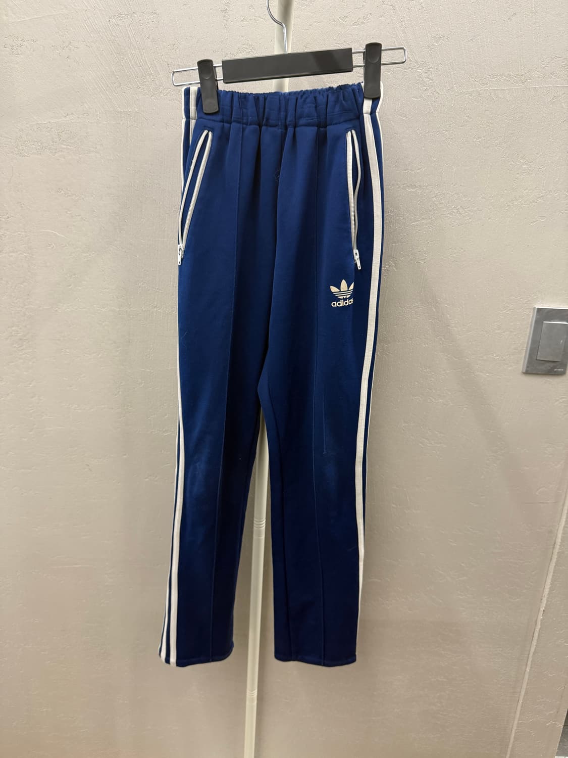 아디다스 오리지널스 유로파 트랙팬츠 상품이미지2