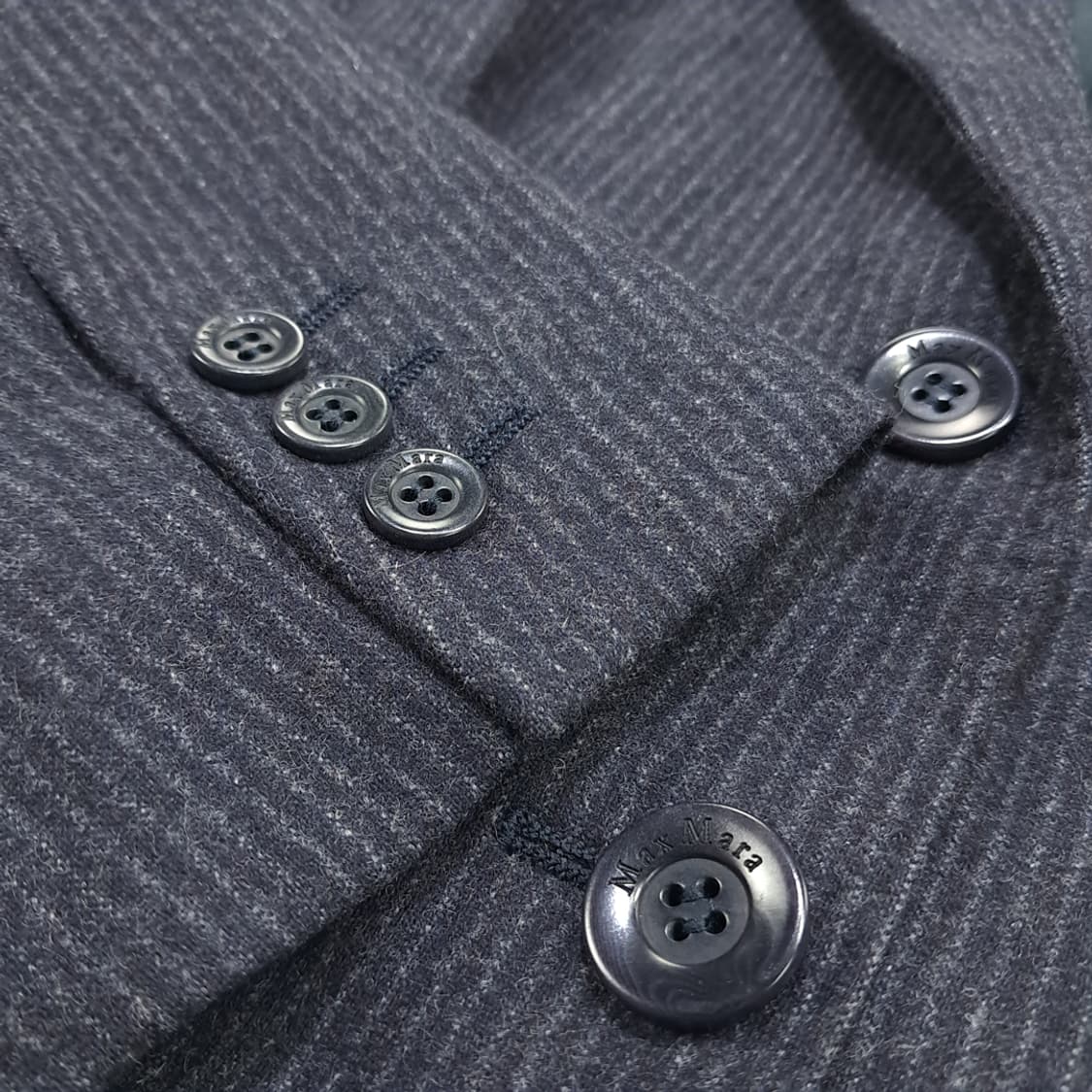 CN937W M 막스마라 이탈리안 울 핀스트라이프 테일러드 자켓 블레이저 상품이미지5