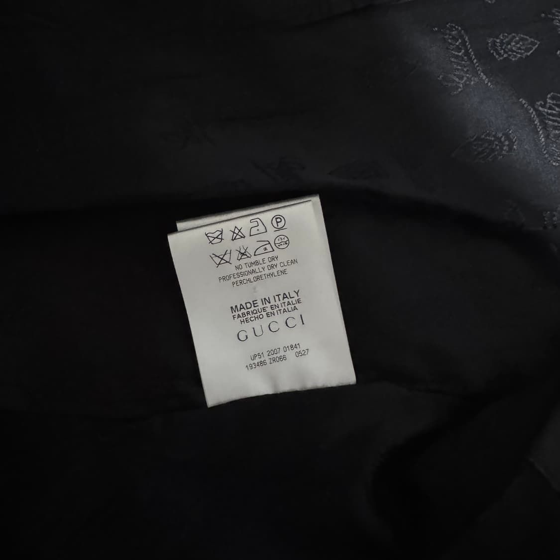 Gucci Sculpted Line One-Button Blazer 상품이미지9