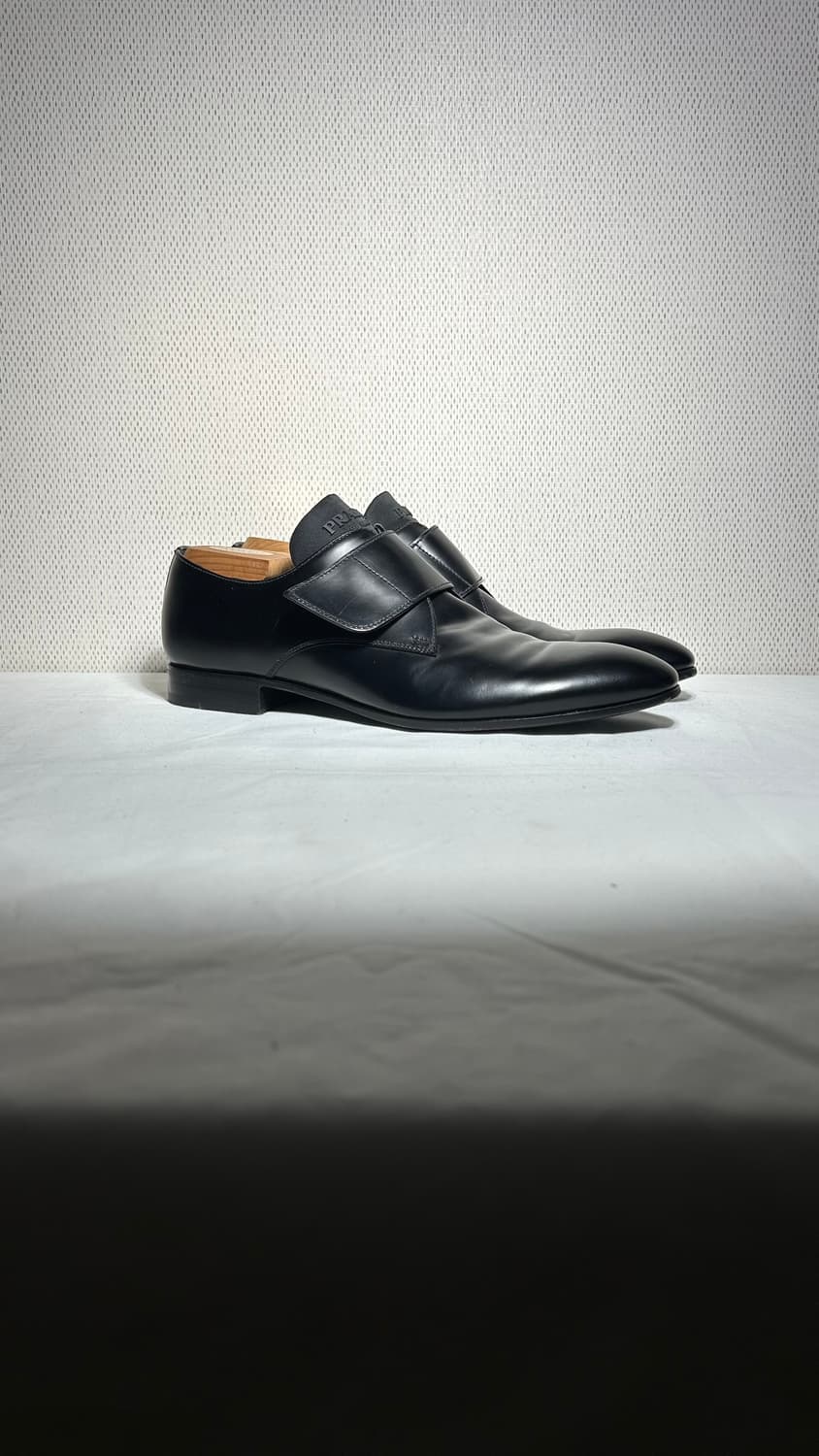 프라다 클래식 로퍼 상품이미지1