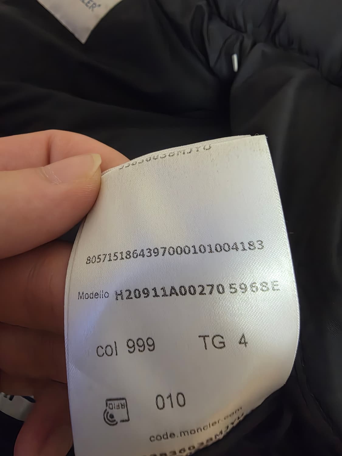 [4사이즈] 몽클레어 마야프 숏 다운 패딩 4size 상품이미지8