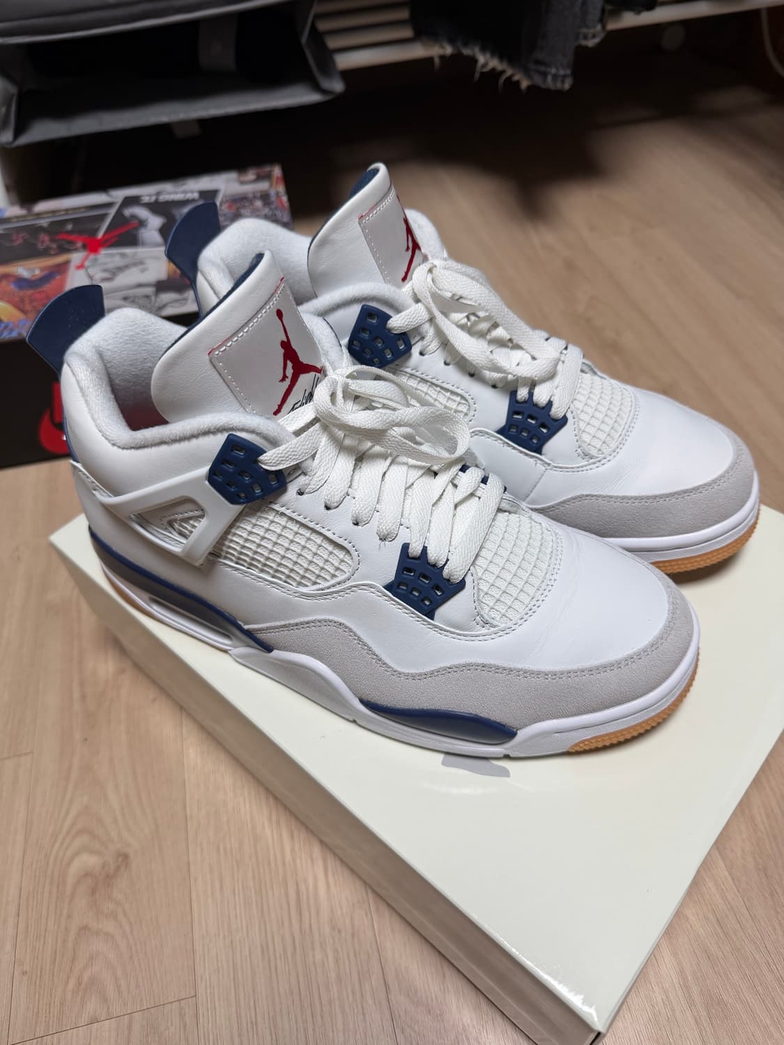 조던4 x SB 네이비 285사이즈 상품이미지1