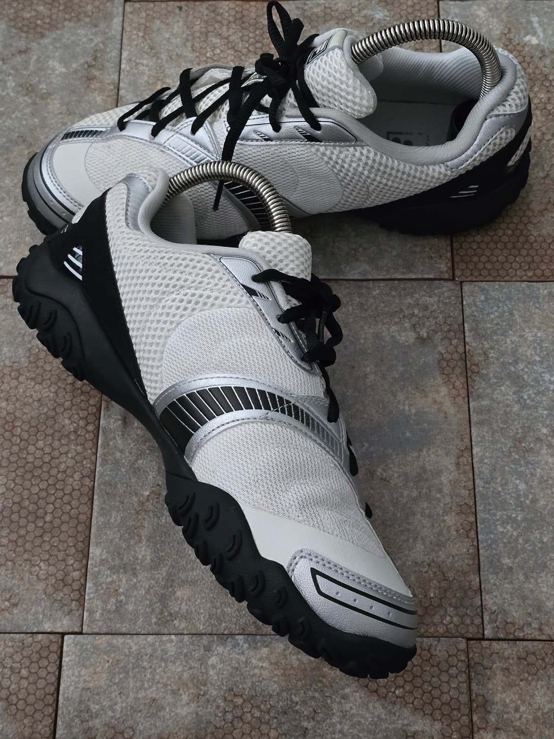 (260)휠라 에샤페 v2 화이트 블랙 상품이미지4