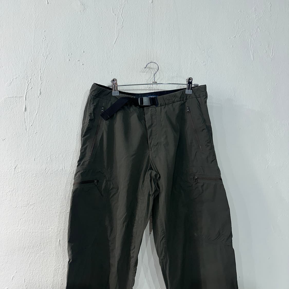 아크테릭스 팬츠 32 상품이미지2