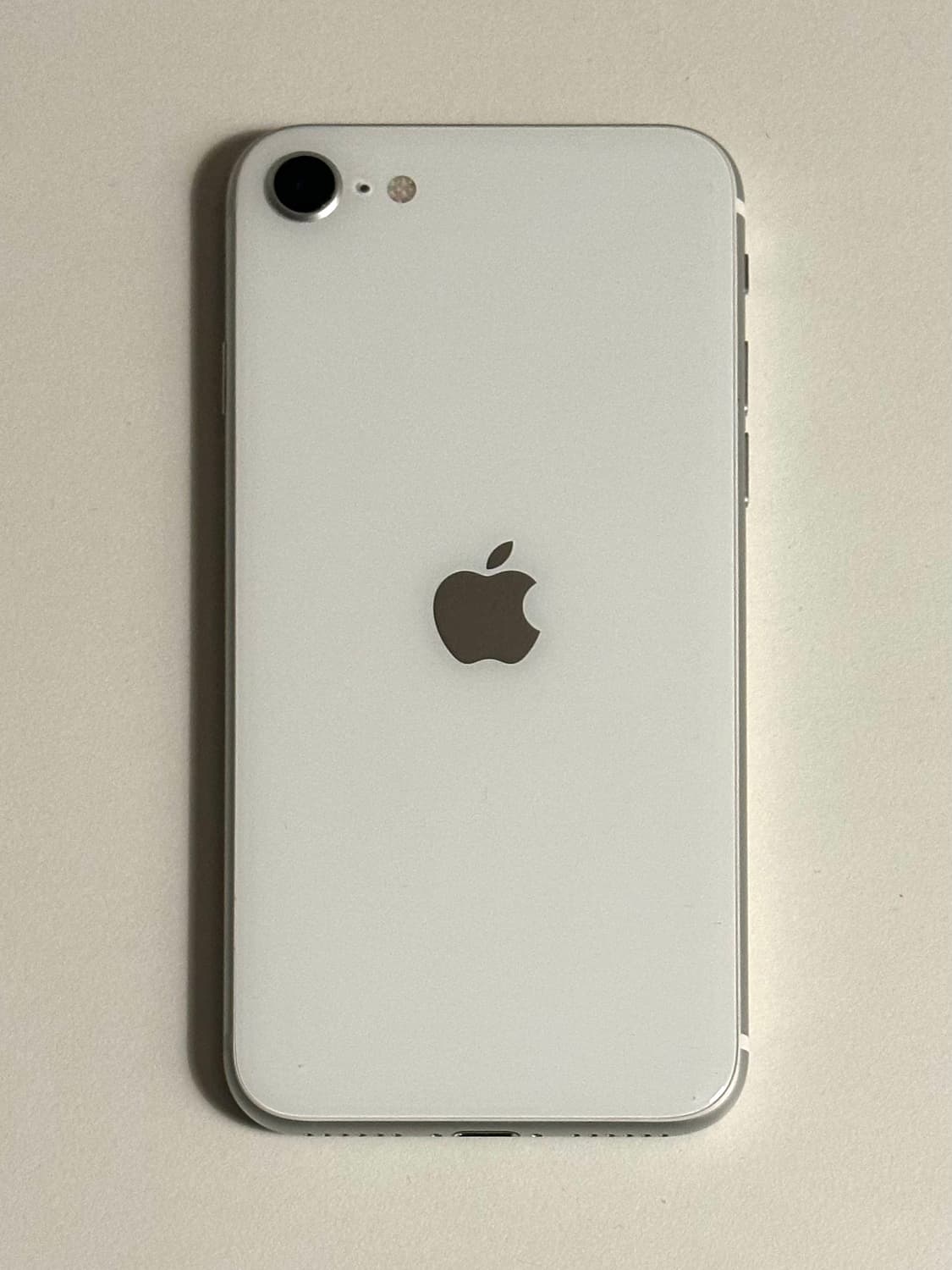 아이폰se3 화이트 64GB 상품이미지1