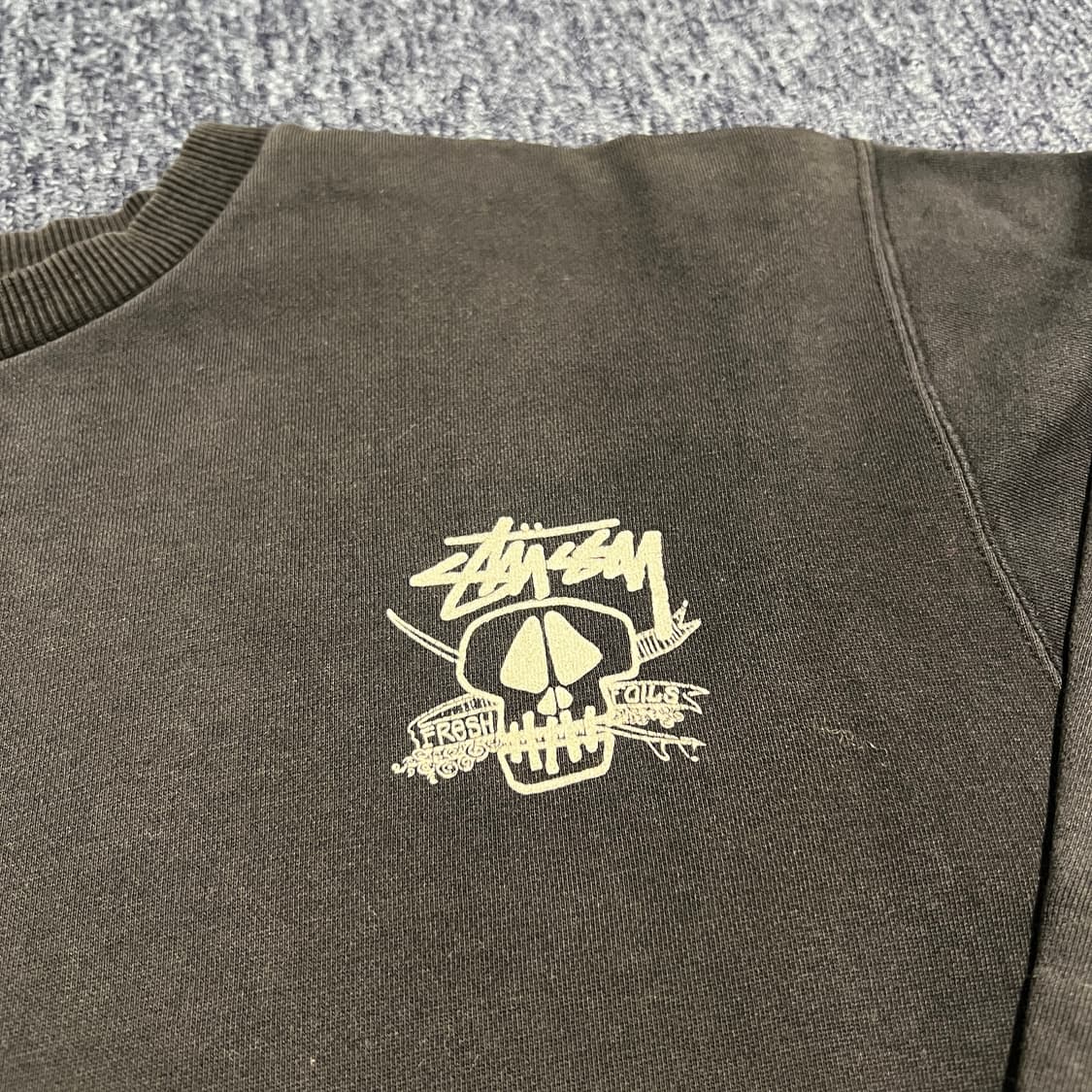 빈티지 90s STUSSY 스컬 그래픽 스웻셔츠 상품이미지3
