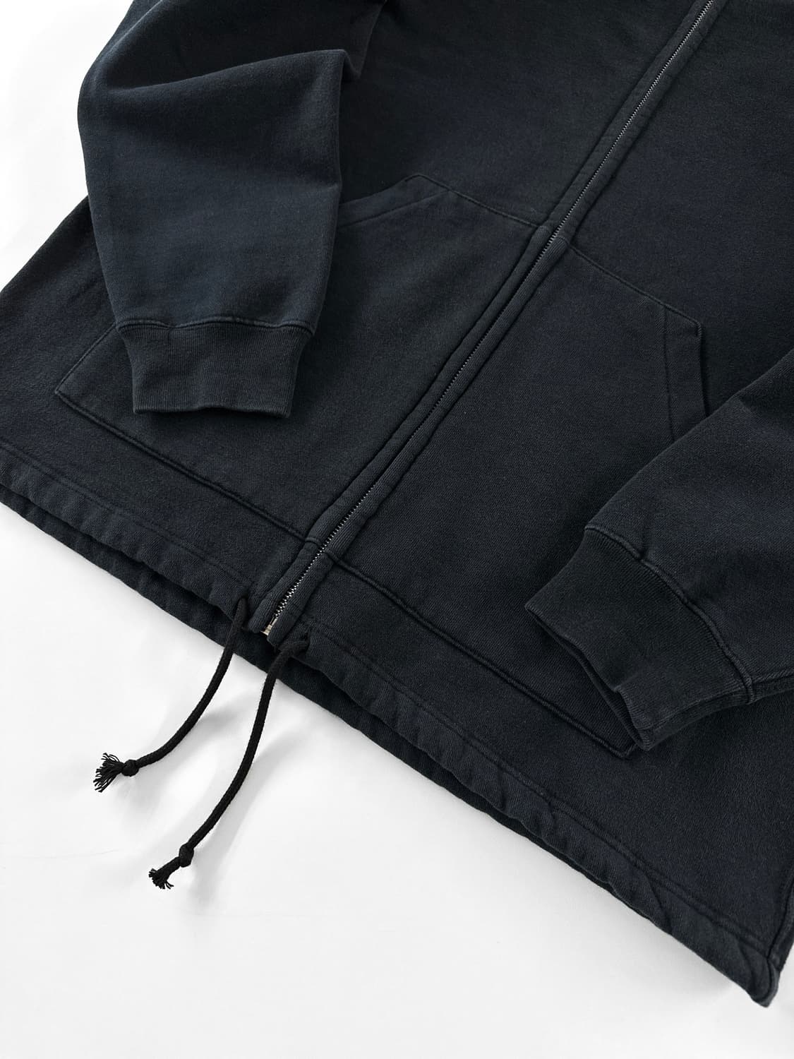 90~00s 빈티지 DKNY Athletic 페이디드 블랙 집업 후디 상품이미지9