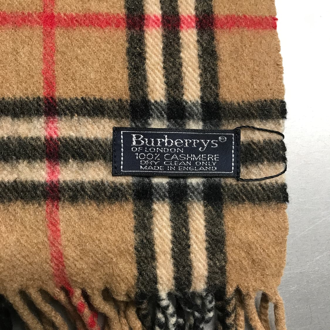 버버리 정품 캐시미어 머플러 베이지 상품이미지4