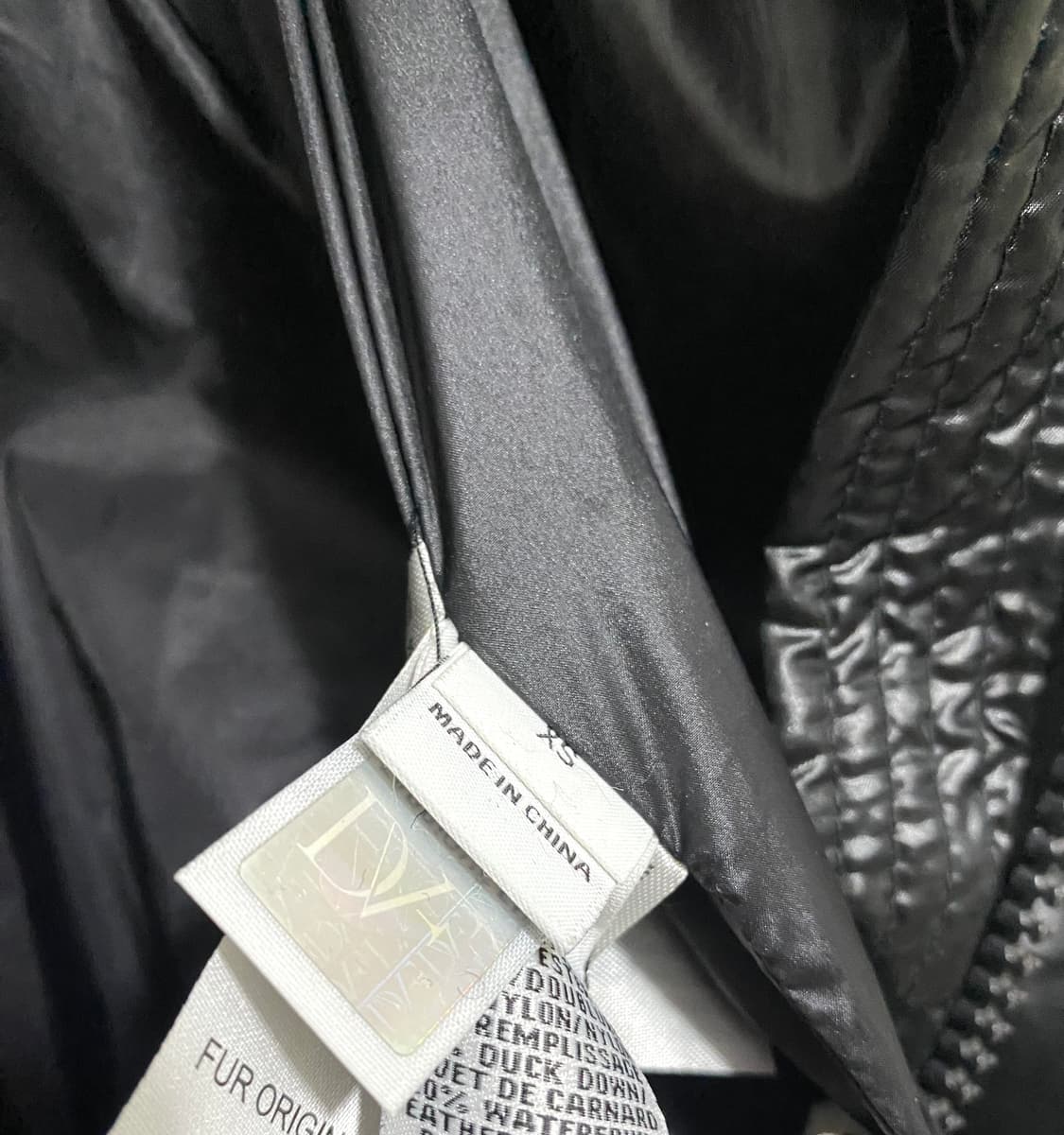 다이앤본포스텐버그 블랙 패딩 상품이미지7