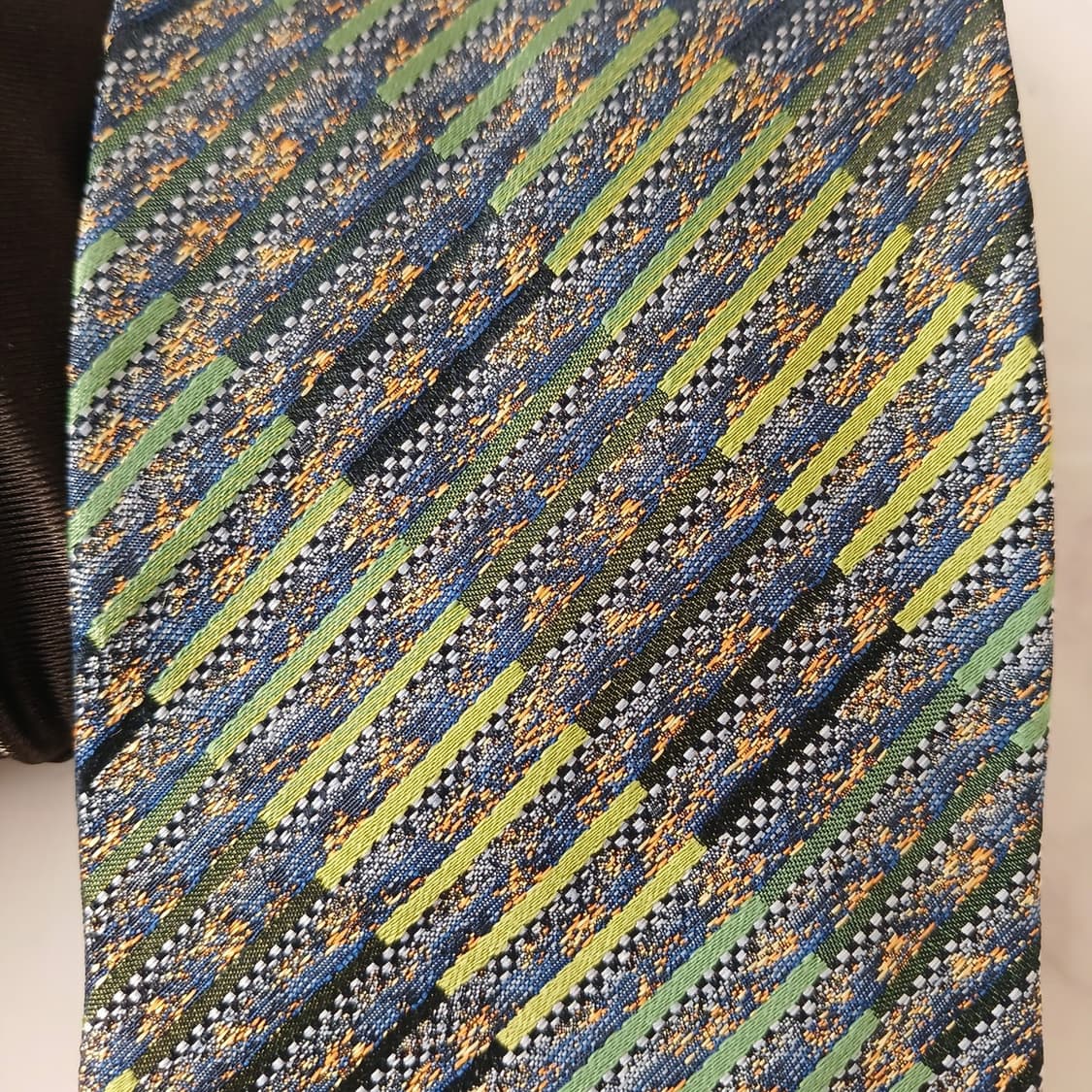 미쏘니 실크 다크그린 패턴 넥타이 9.1cm A+등급 A19073
 상품이미지7