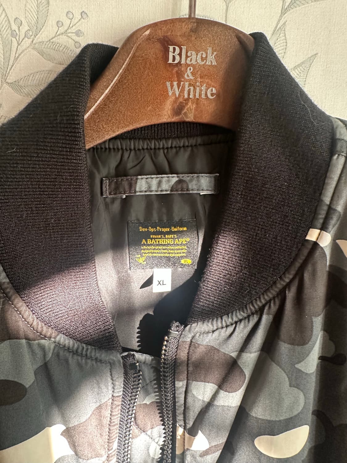 베이프 점퍼 XL 상품이미지4