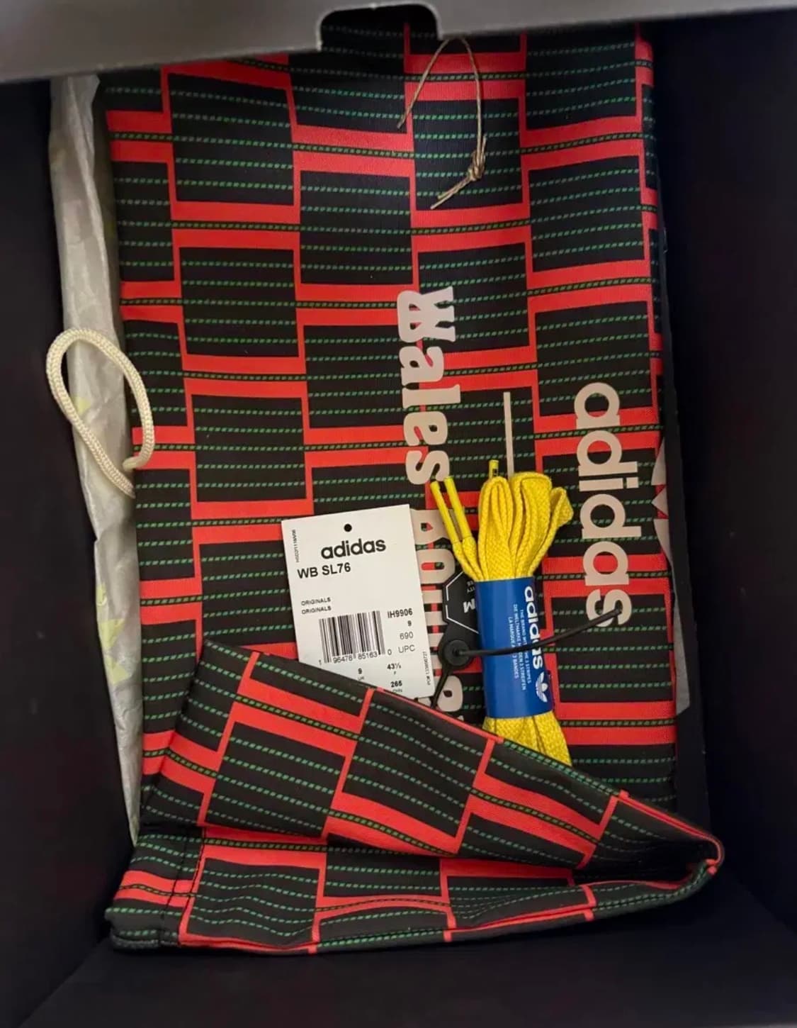 아디다스 웨일스보너SL 76 옐로우 275 상품이미지2