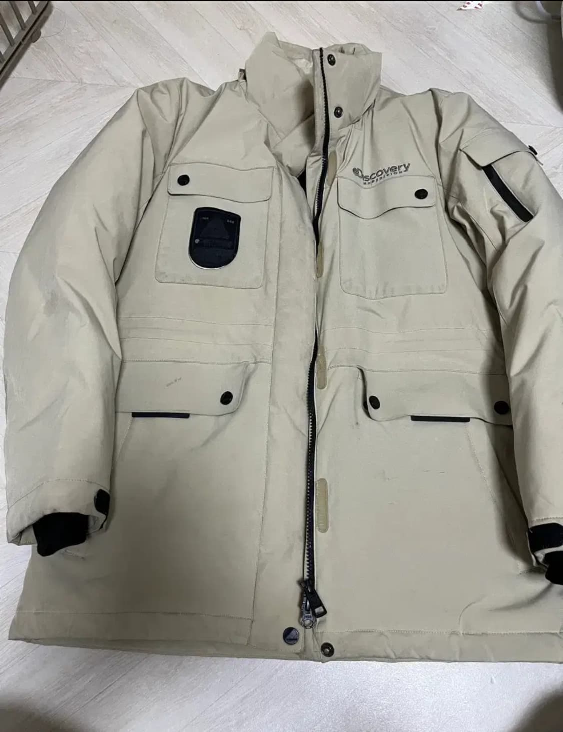 디스커버리 익스페디션 베이지 패딩 95사이즈 상품이미지1