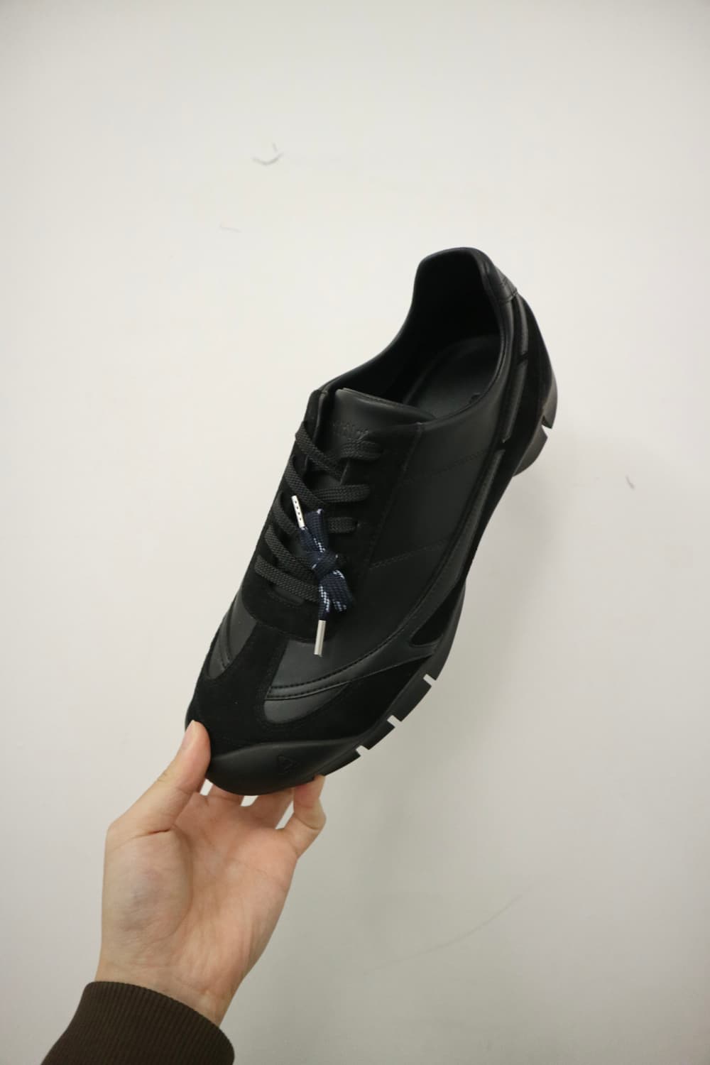 [UNTITLAB] Swift Trek Camping Sneakers 상품이미지1