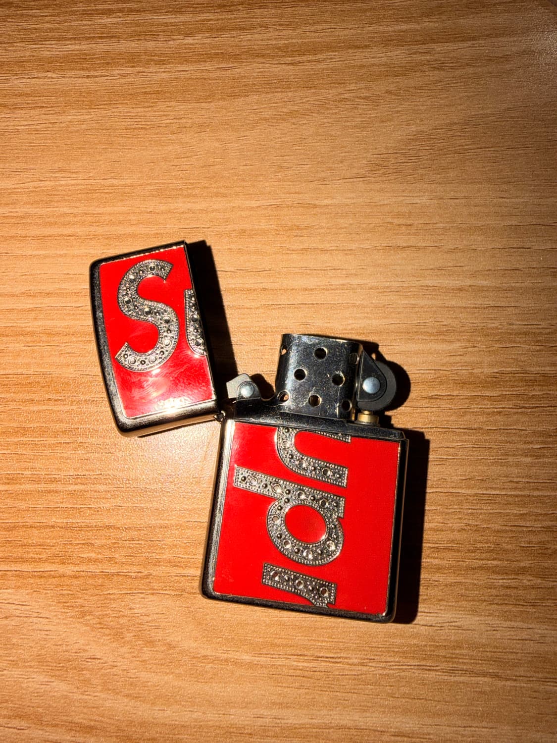 슈프림 스와로브스키 지포 라이터 단품 상품이미지5