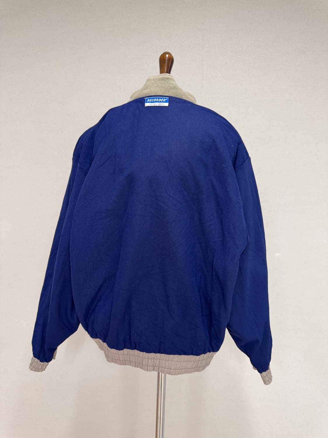 RECORDER by ASICS  멀티 포켓 후드 바람막이 상품이미지10