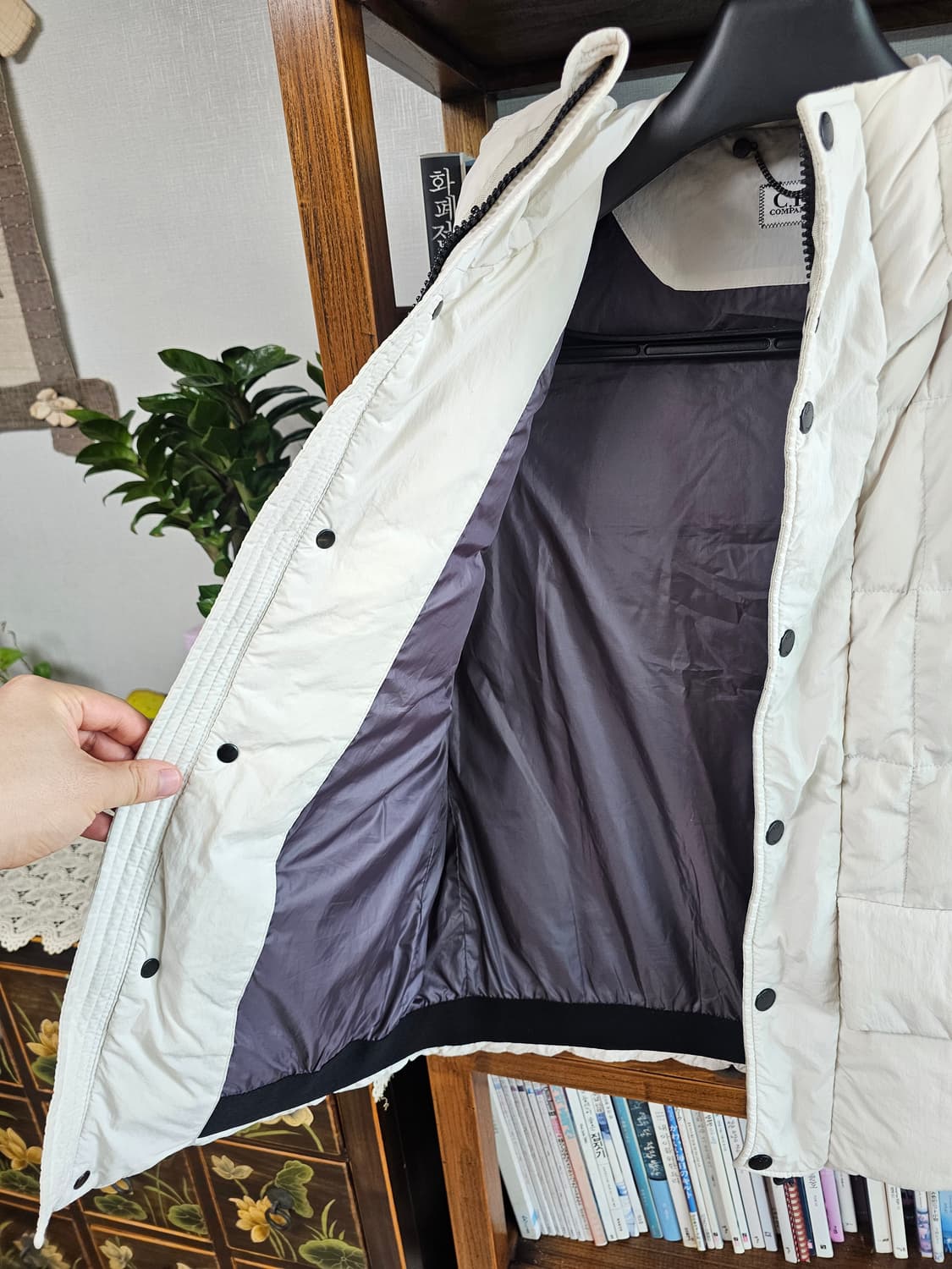 정품 씨피 CP컴퍼니 고글 패딩 조끼 100 팔아요 자켓 상품이미지7