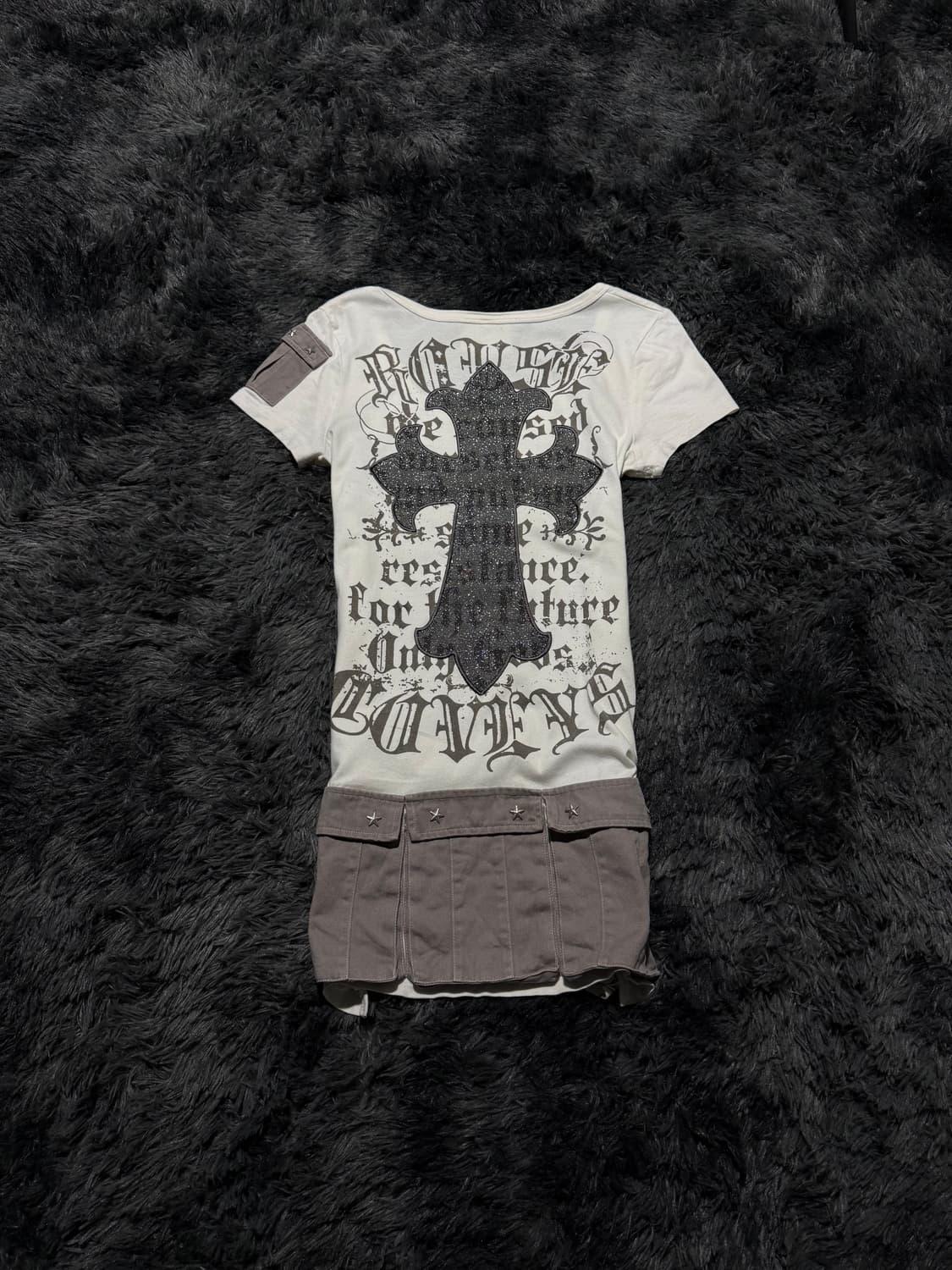 DURER 십자가 레터링 글리터 Y2K 반팔 상품이미지1