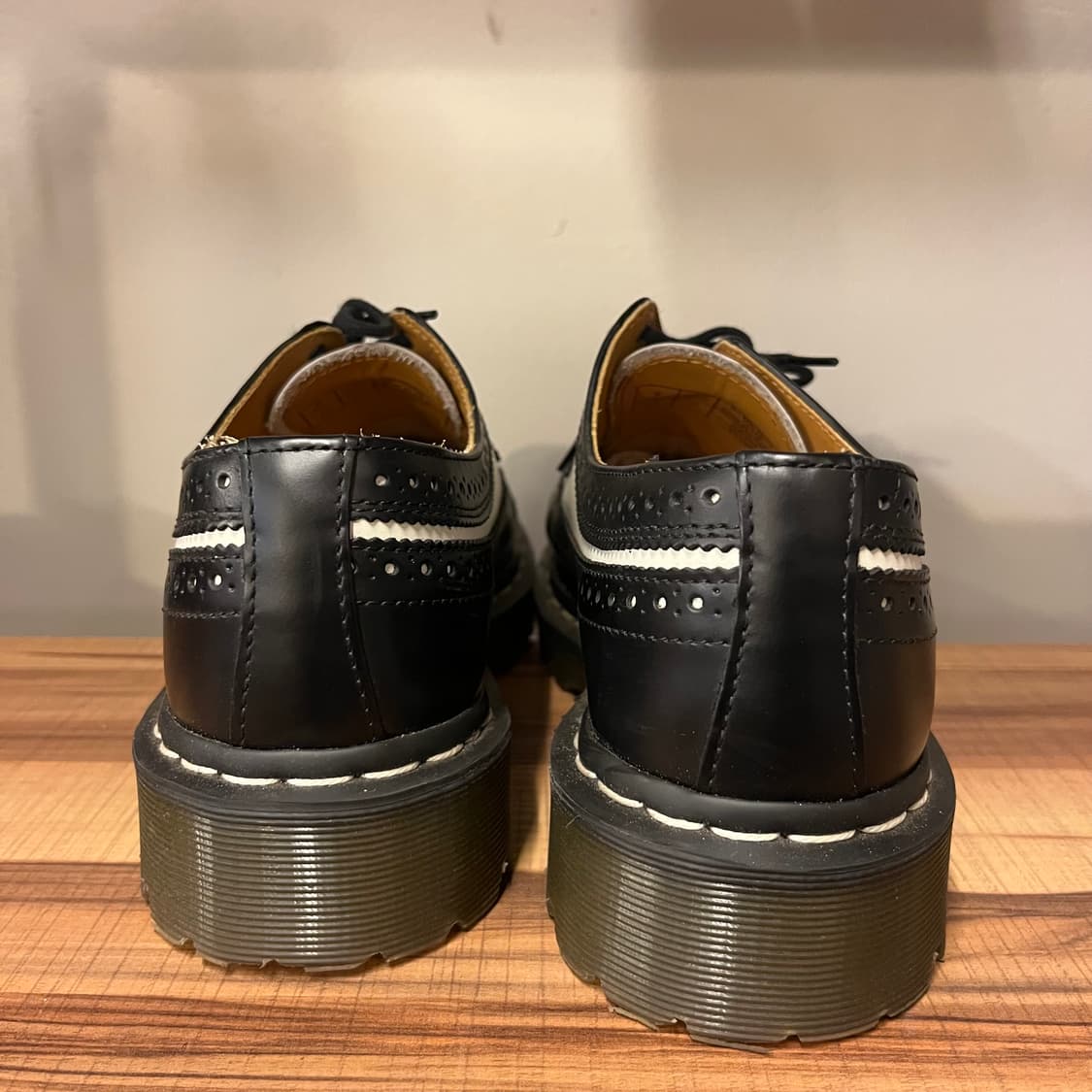 닥터마틴 윙팁 미키마우스 상품이미지5