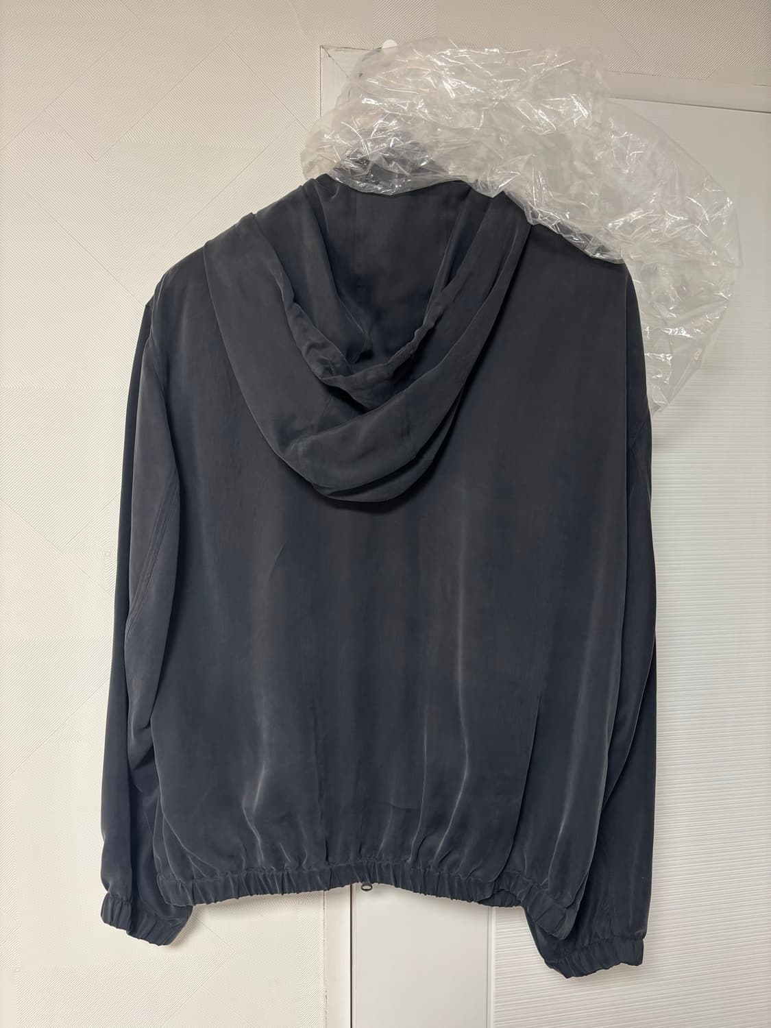 (L) 아모멘토 큐프라 후드집업 차콜 상품이미지3