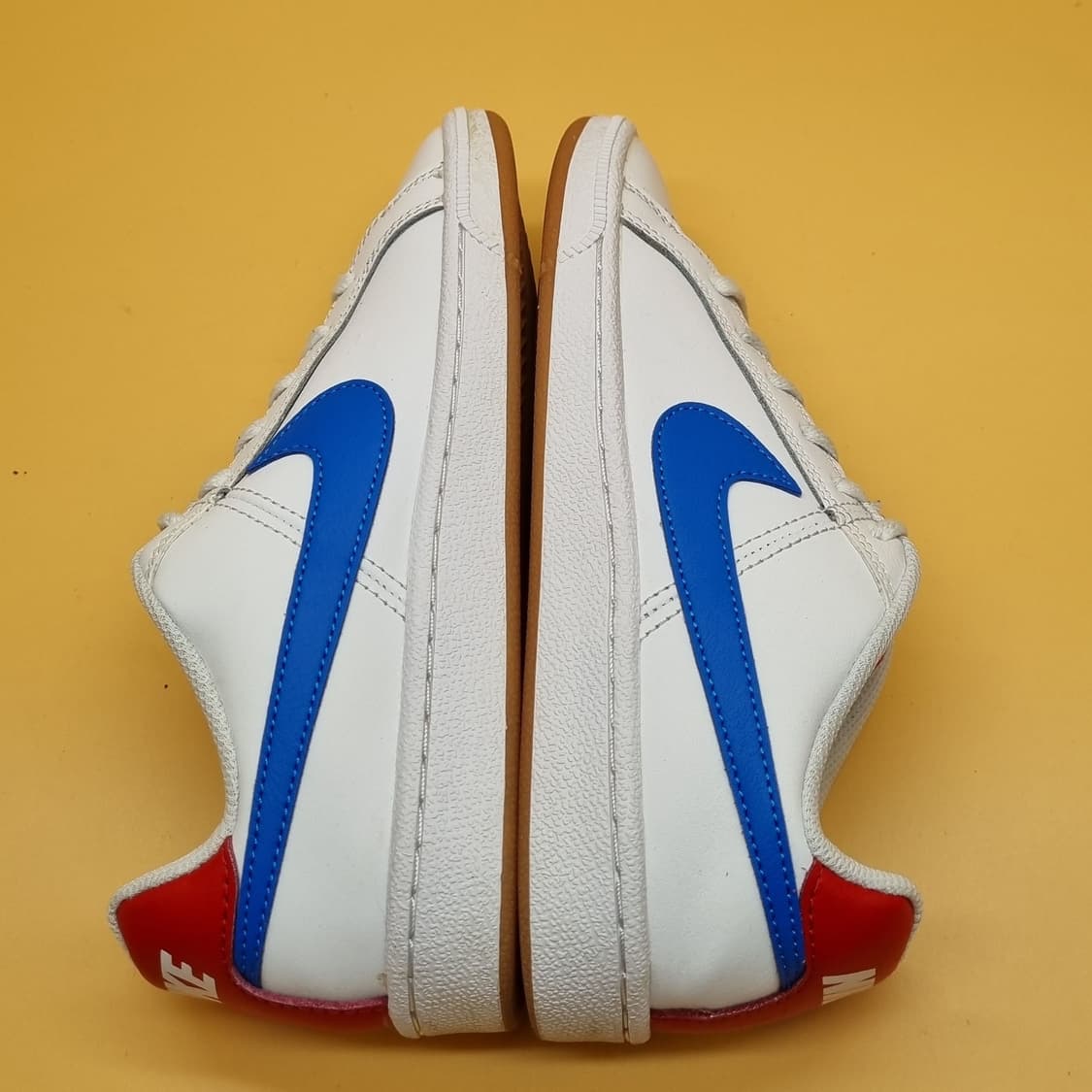 나이키 코트 로얄 흰파빨 여성스니커즈235. 상품이미지5