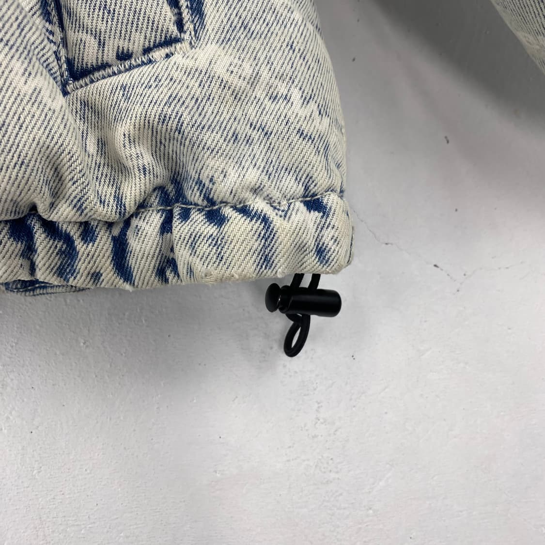 알렉산더왕 트롱프뢰유 데님 푸퍼 숏 패딩 (95) 상품이미지8