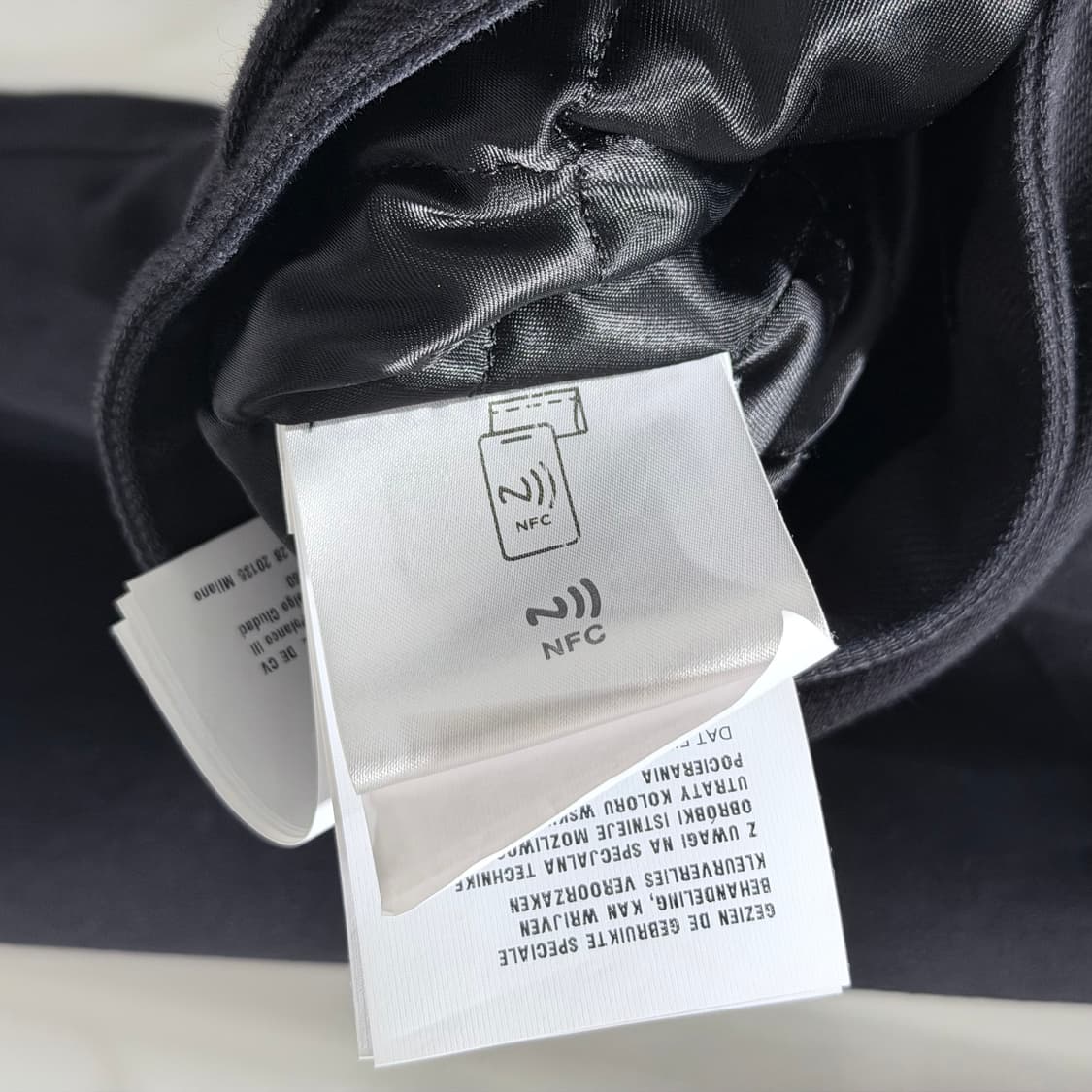 (S+/L) / 프라다 불 데님 넥 시어링 블루종 봄버 자켓 블랙 상품이미지9