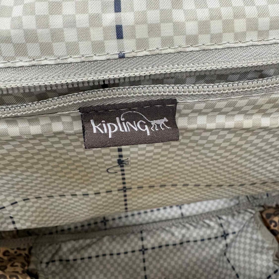 Kipling 키플링 y2k 고릴라 레오파드 호피 핀터깔 백팩 상품이미지3