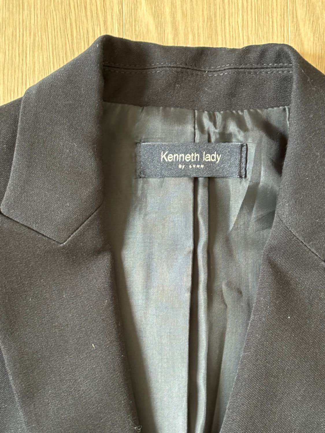 케네스레이디 정장자켓 1회착용 44사이즈 상품이미지3