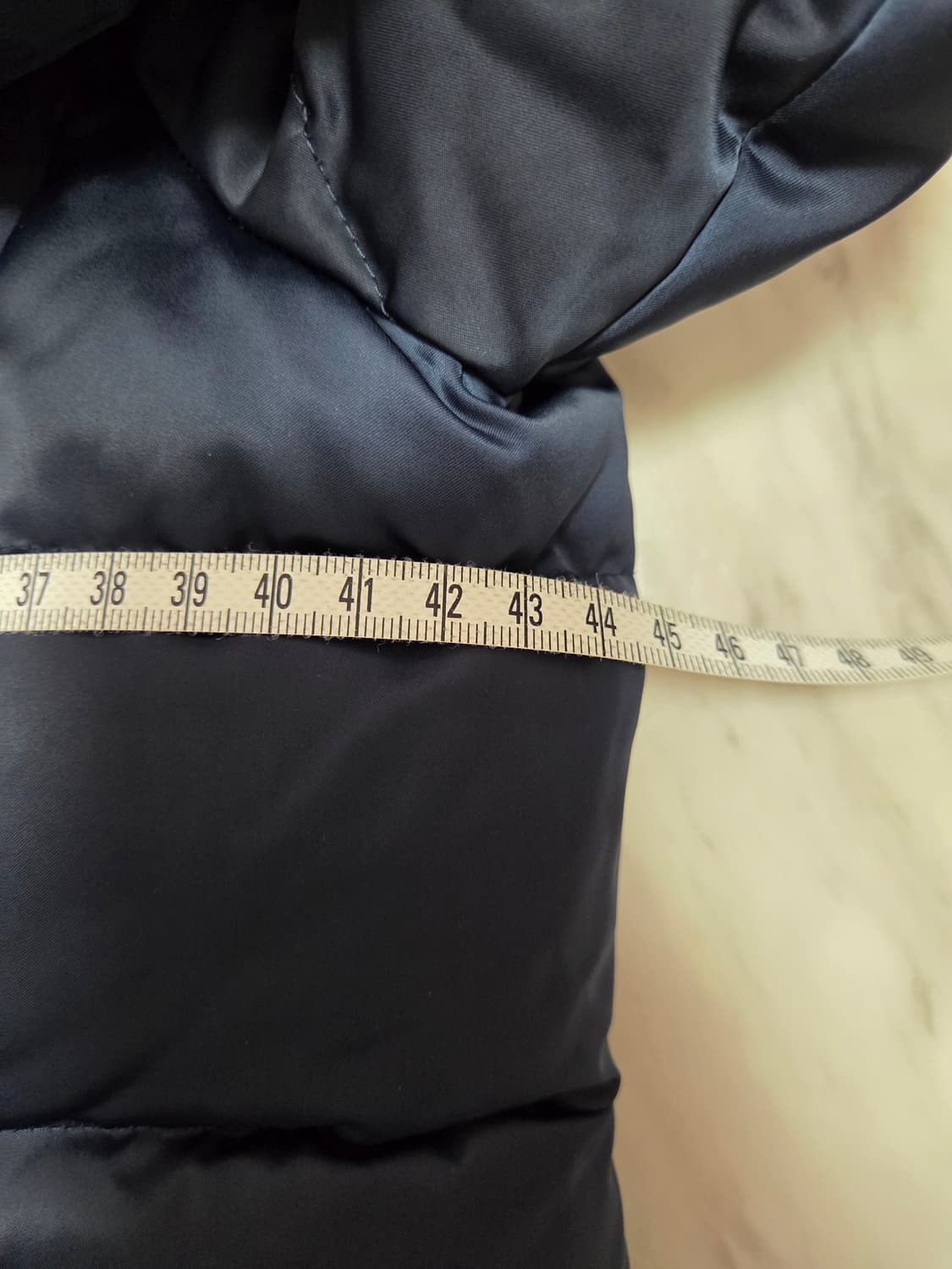 아르마니 여성 패딩 상품이미지9