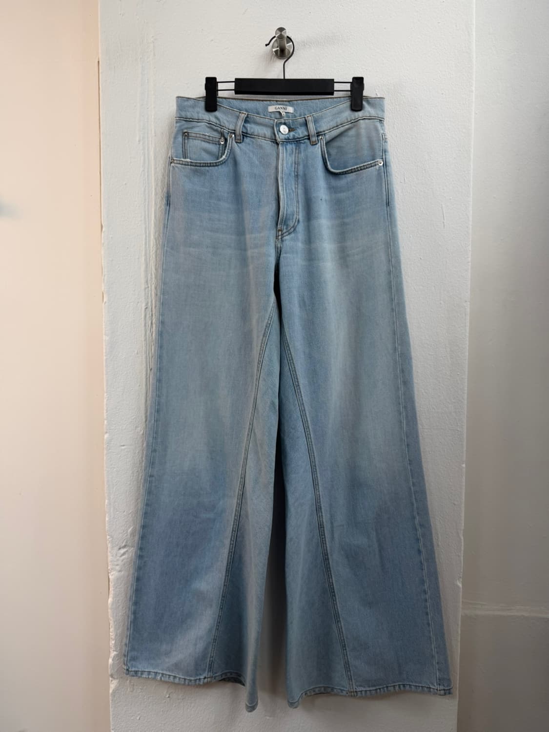 가니 하이웨스트 부츠컷 데님 팬츠  상품이미지2