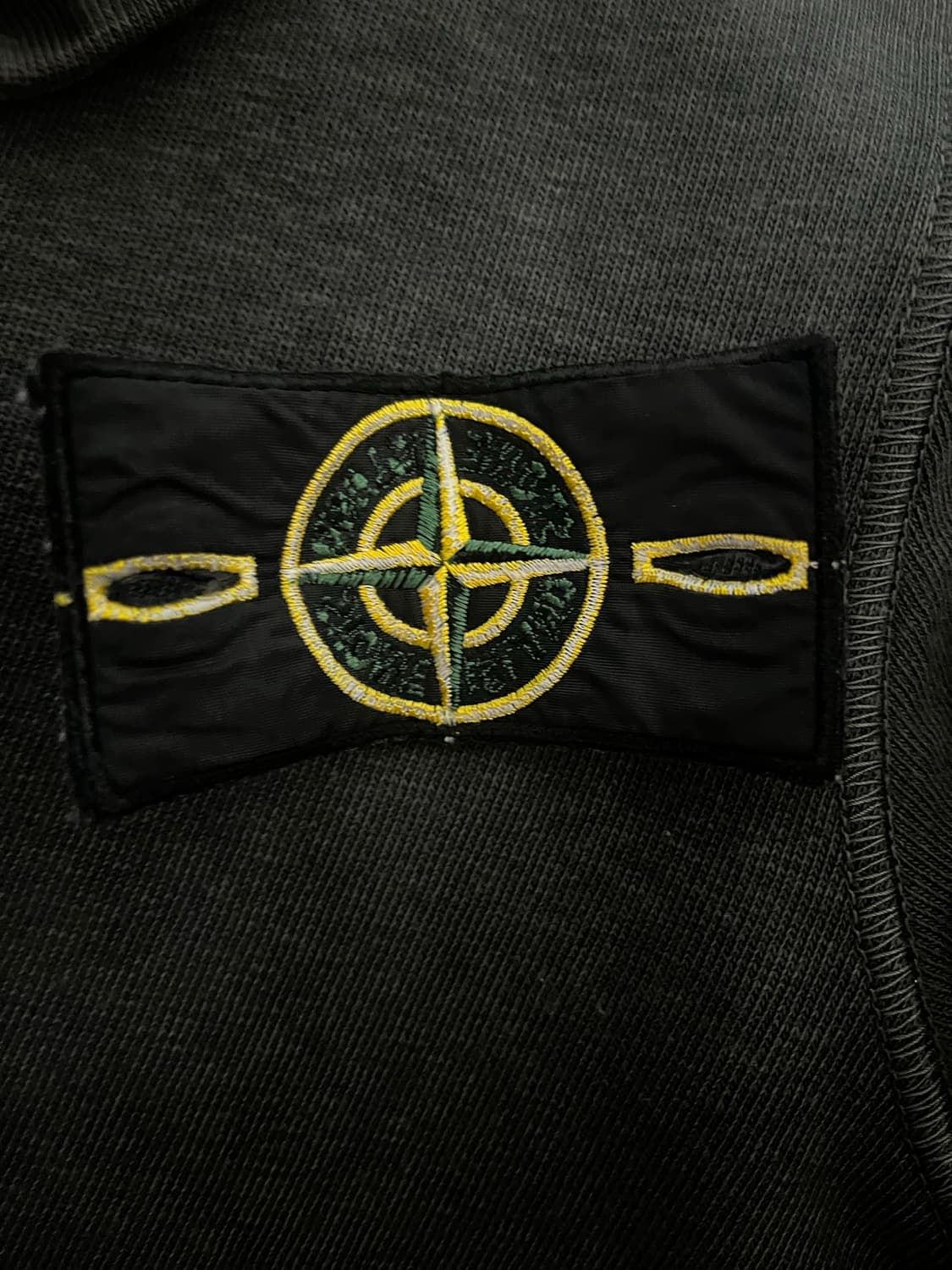 스톤아일랜드 맨투맨 차콜 상품이미지4