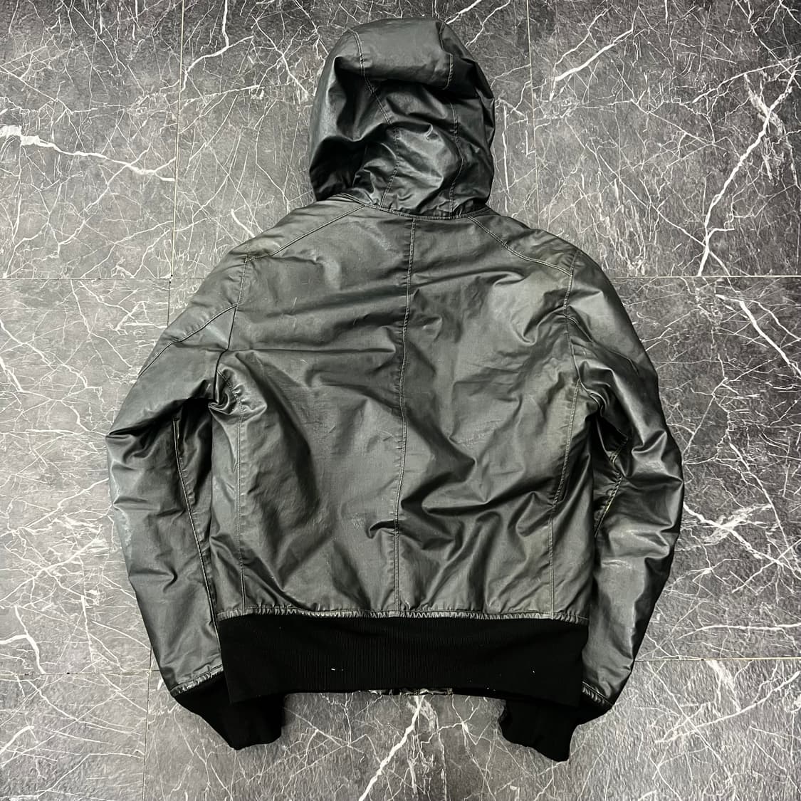 스톤아일랜드 와펜 왁스드 아이스 2 후드 자켓 상품이미지3