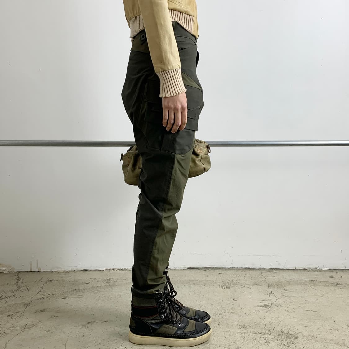 화이트 마운티니어링 테크니컬 카고 팬츠 상품이미지3