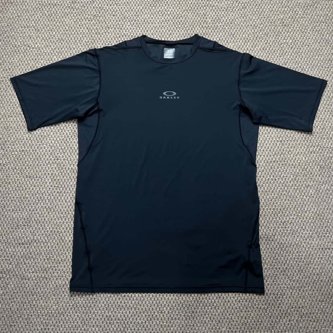 오클리 로고 기능성 반팔 블랙 3XL 상품이미지1