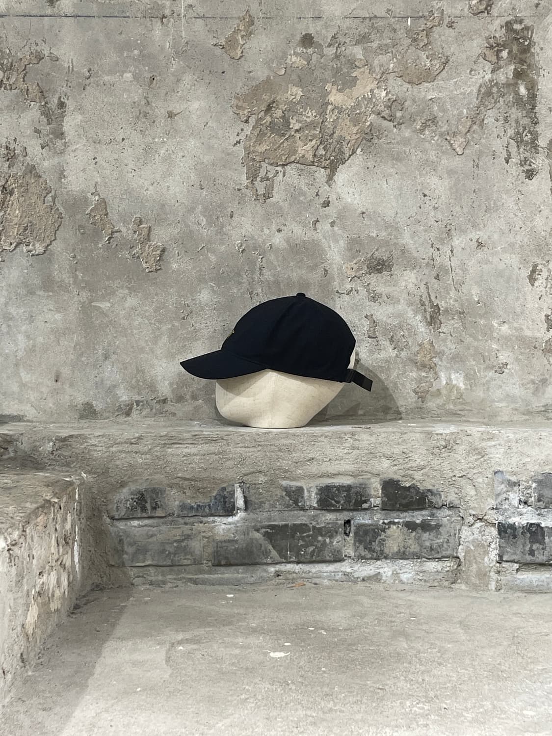 아크테릭스 블랙 스몰 버드 햇 상품이미지3