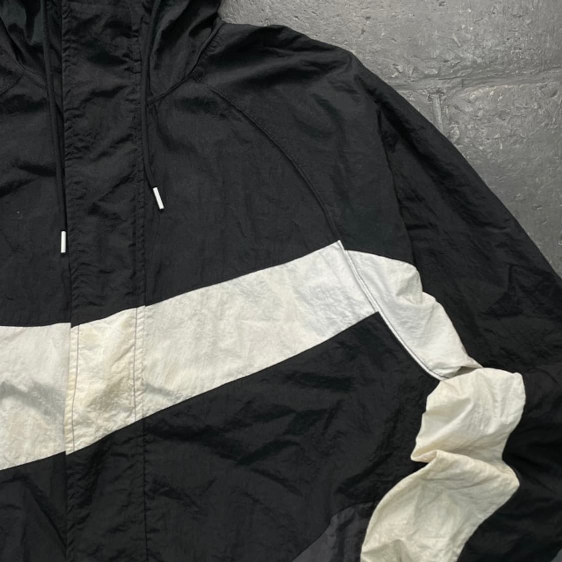 100 나이키 빅스우시 바람막이 상품이미지2