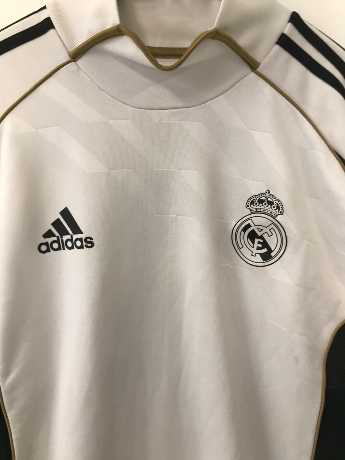 아디다스 레알마드리드 화이트 트레이닝 탑 상품이미지4