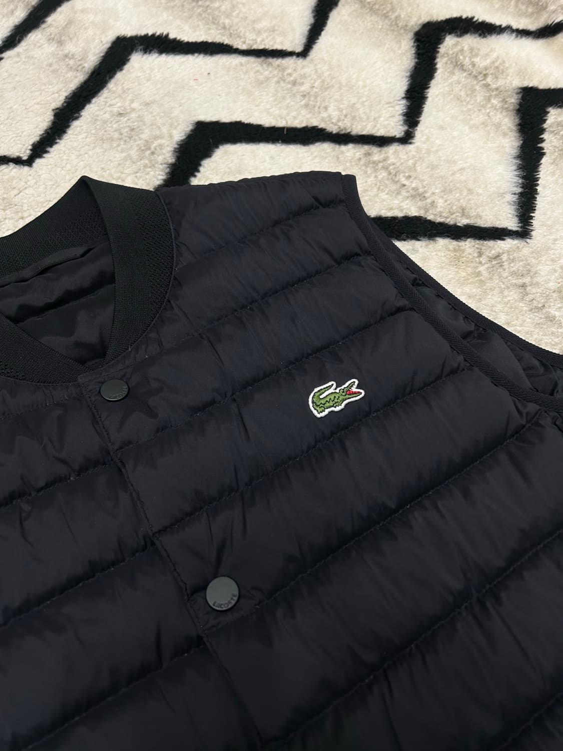 [M]라코스테 경량 덕다운 베스트/블랙/버튼까짐 상품이미지1