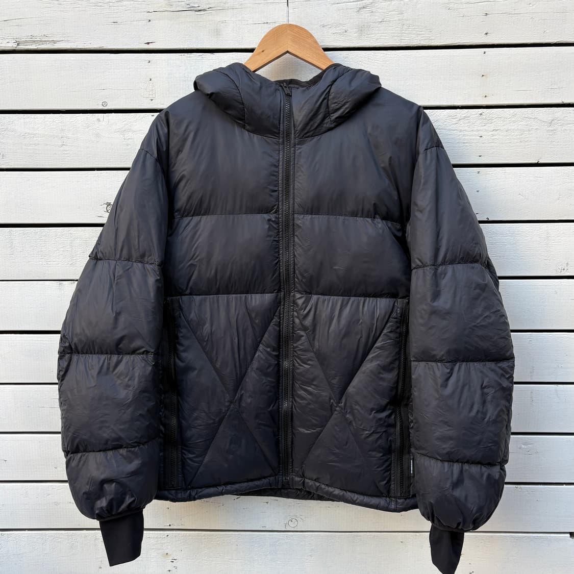 Gu x Undercover 지유 x 언더커버 패딩 상품이미지1