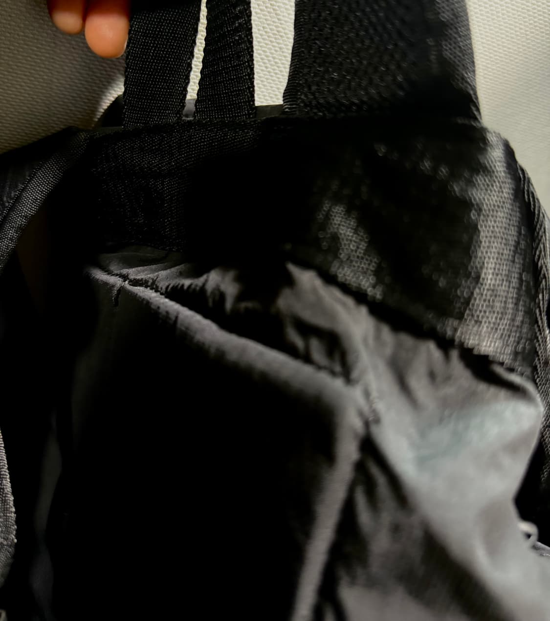 정품 파운드포켓 포커스 럭색 백팩(Black) 상품이미지7