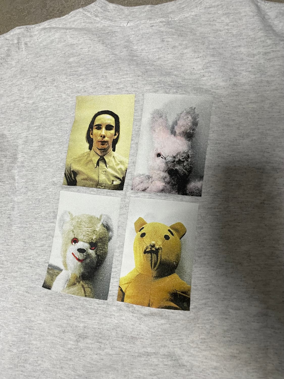 슈프림 마이크 켈리 mike kelley 그레이 반팔 티셔츠 상품이미지5