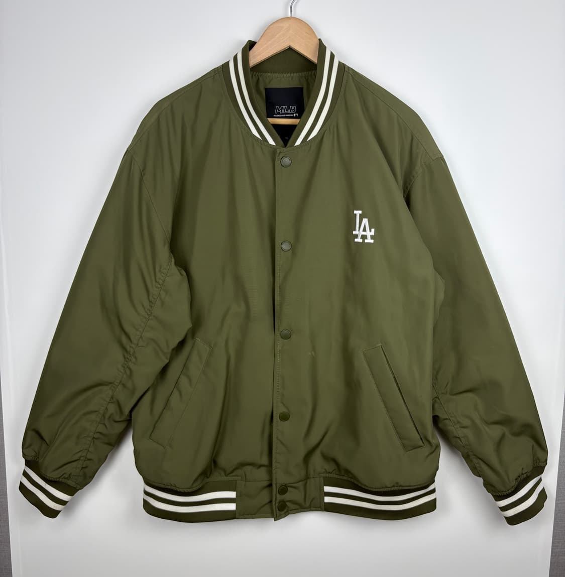 MLB LA 다저스 나일론 스타디움 재킷 상품이미지1