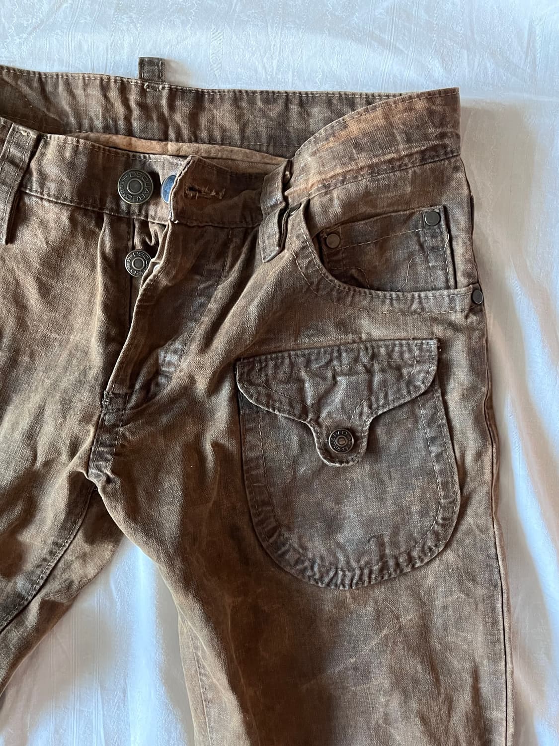 Dsquared2 Mud Coated Wash Denim Jeans 상품이미지3