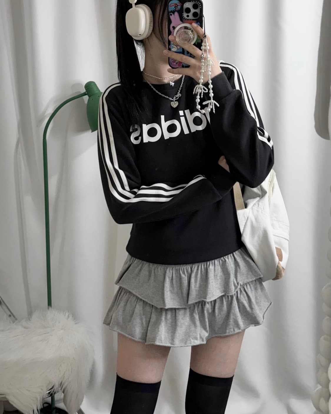 아디다스 블랙 빅 로고 맨투맨 상품이미지4