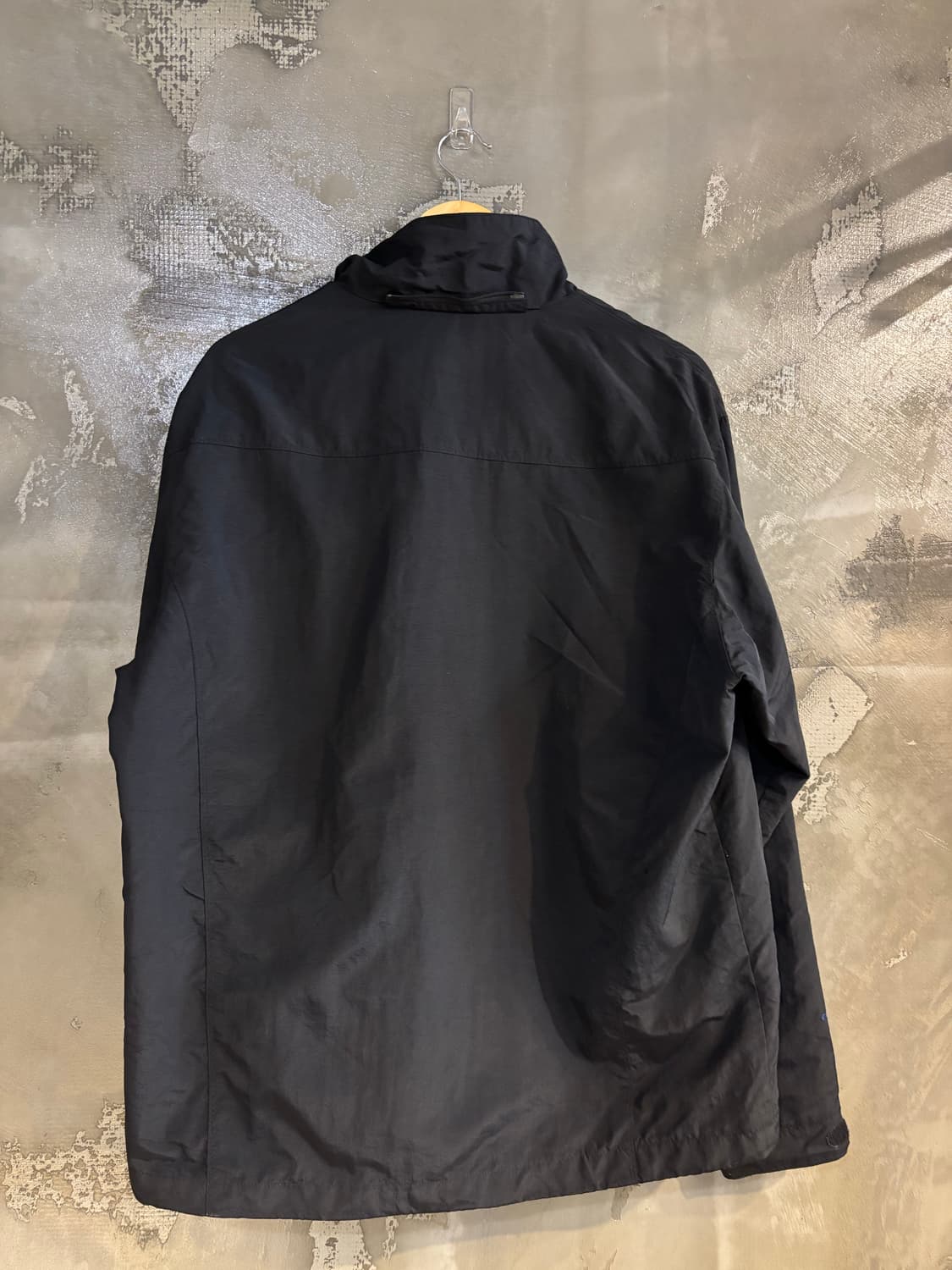 네파 블랙 바람막이 자켓 상품이미지5