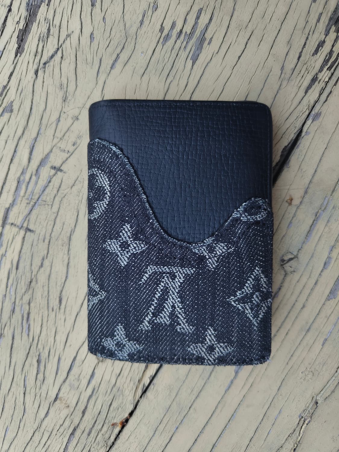 루이비통 니고 오거나이저 블랙 상품이미지2