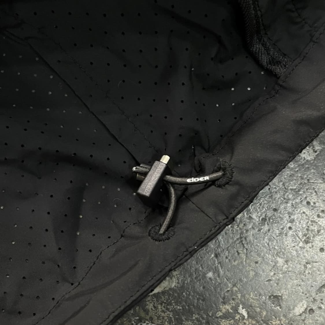 100 아이더 바람막이 상품이미지5