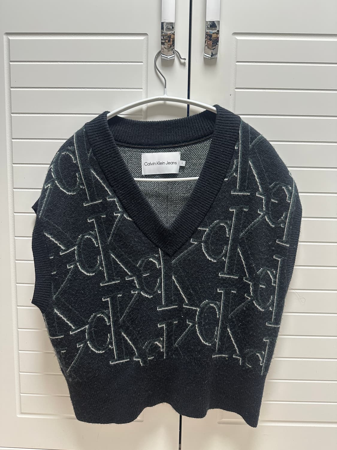 켈빈클라인 니트 조끼 상품이미지1