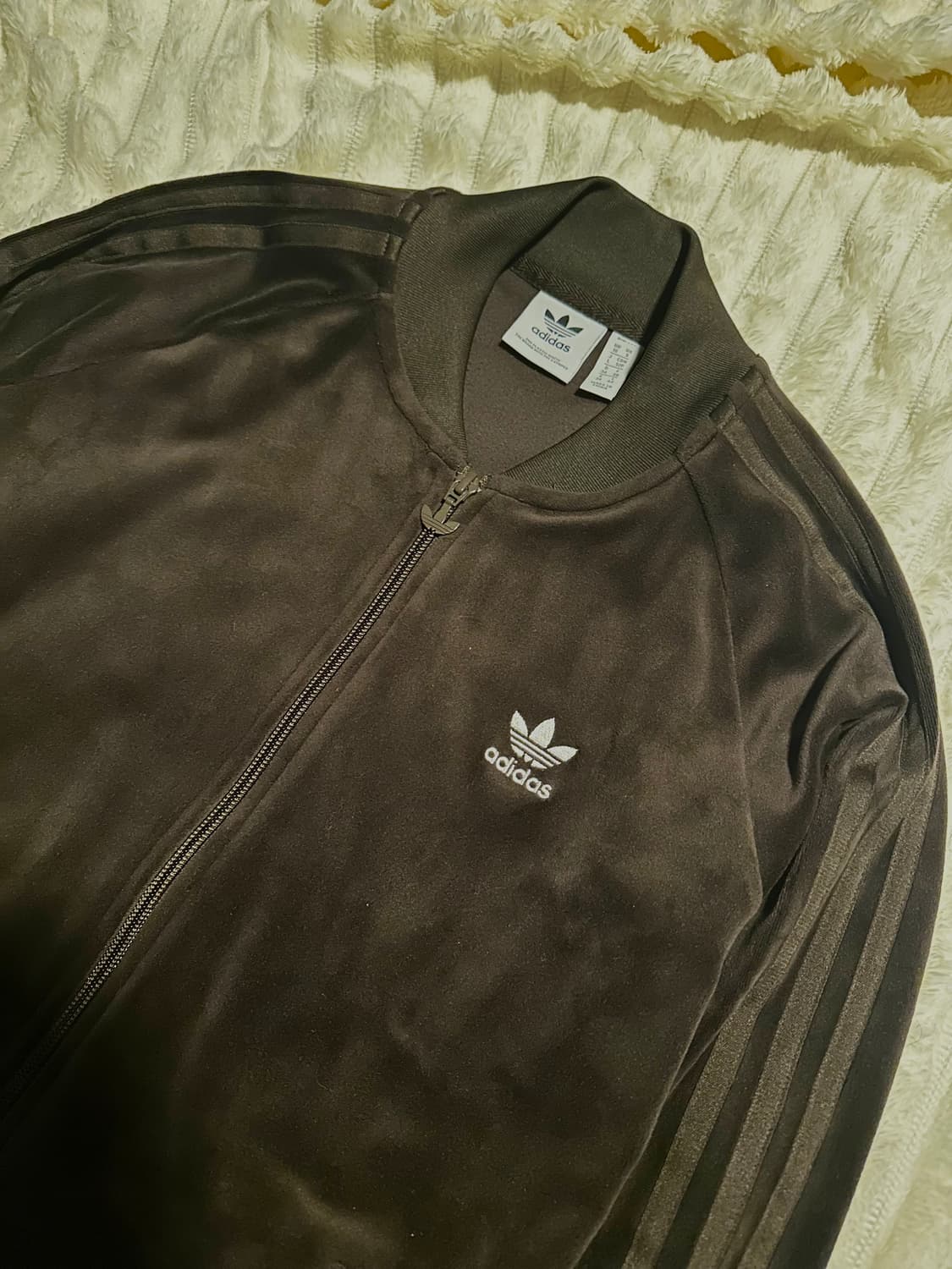 아디다스 다크초콜릿 벨벳 트랙탑 져지 상품이미지3